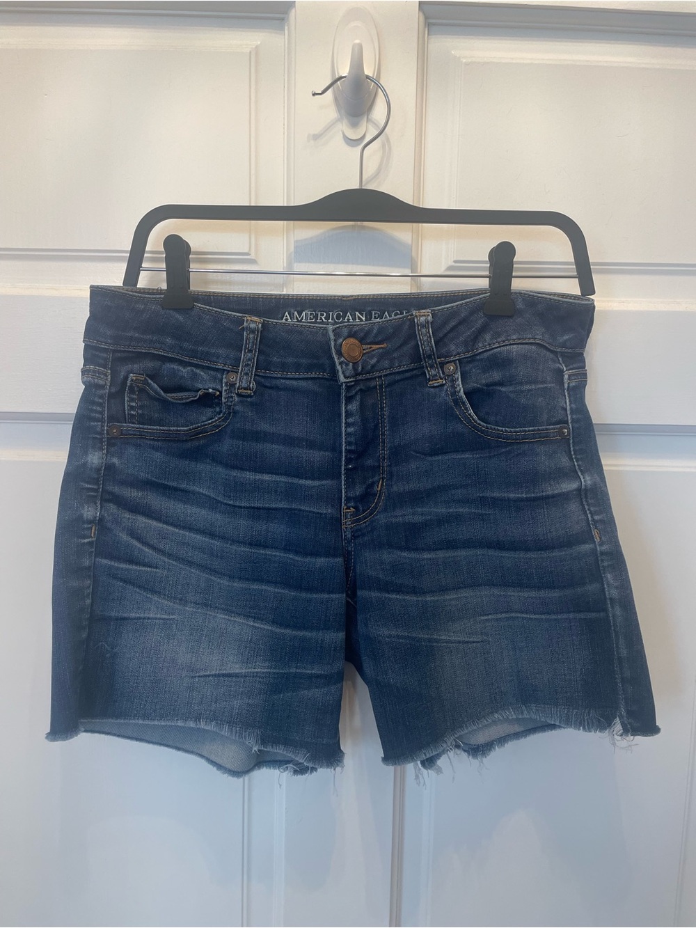 American Eagle Outfitters Super Stretch Midi Denim Shorts AEO X Cafe Sz 10